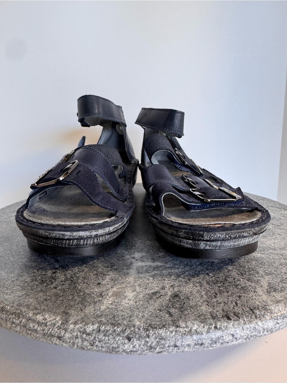 Naot Begonia Leather Ankle Strap Sandals Shoes Black Blue 39 - Picture 5 of 13